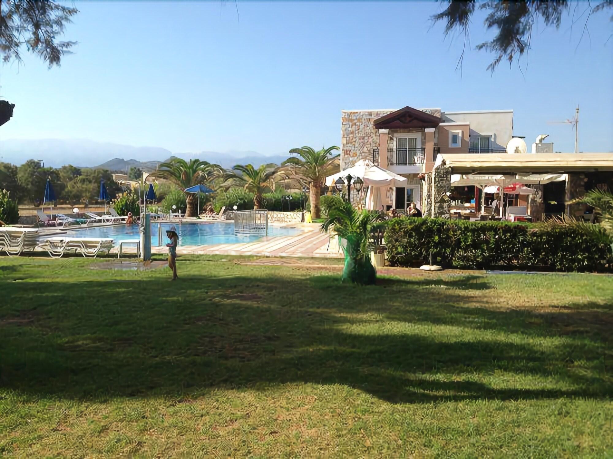 Lito Beach Hotel يورانيون المظهر الخارجي الصورة
